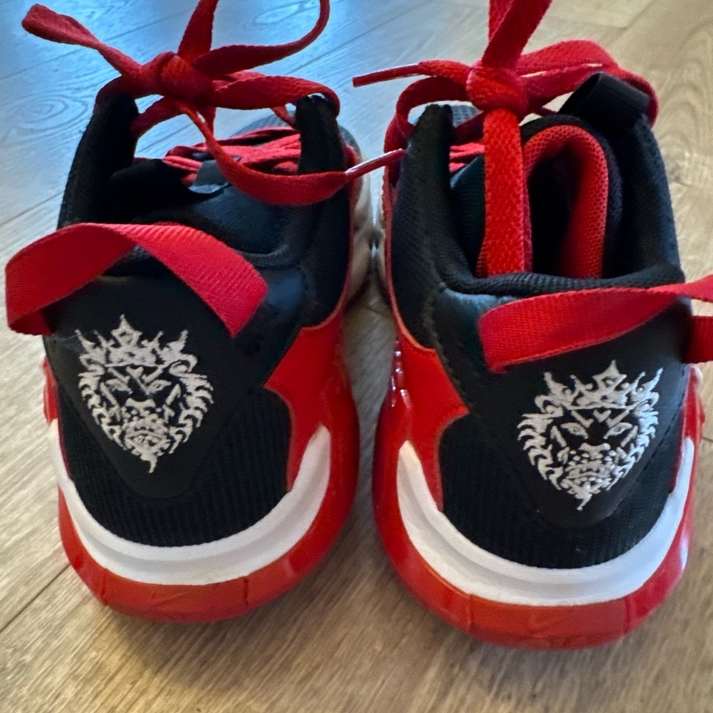 Kids Black and Red Sneakers - Picture 4 of 4